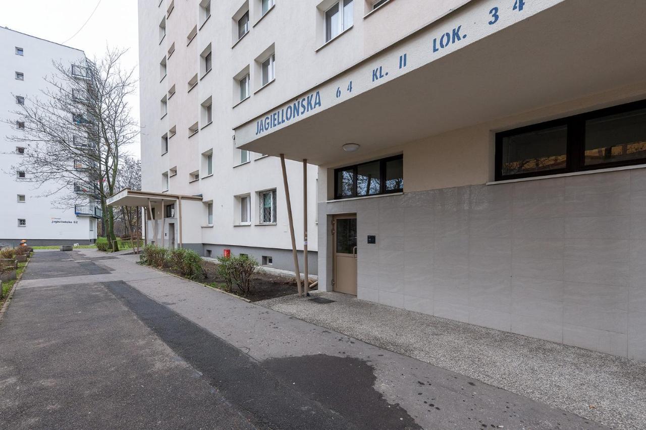 Jagiellonska 64 Prywatne Mieszkanie Z Oddzielna Sypialnia I Balkonem Samodzielne Zameldowanie! Self Check-In System! Varsovie Extérieur photo